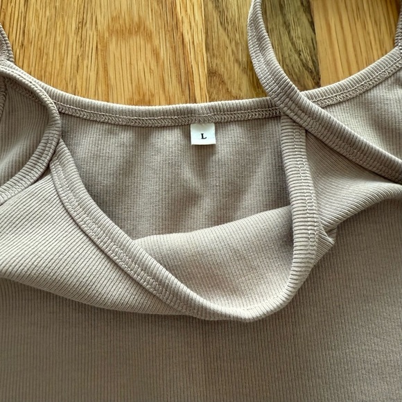 PJ Harlow Bra30 Strappy Tank in Grain, Size L – Supima Cotton Blend Made in USA - Picture 3 of 4